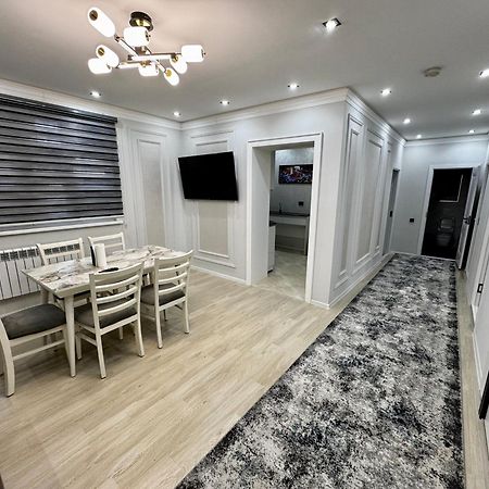 Entire Apartment In Central Nukus Exterior foto